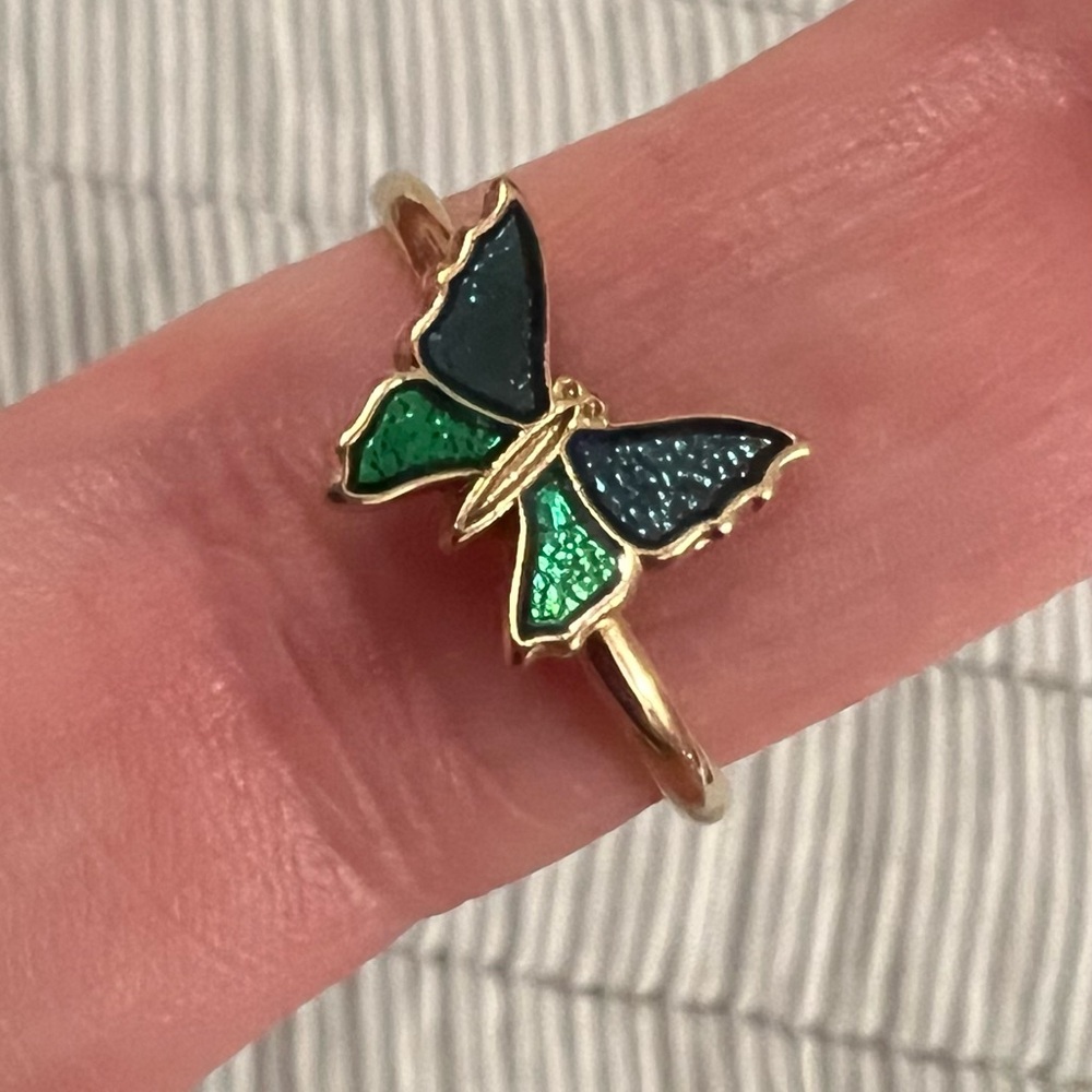 Vintage Avon Gold Tone Green Enamel Butterfly Ring Size 6.5